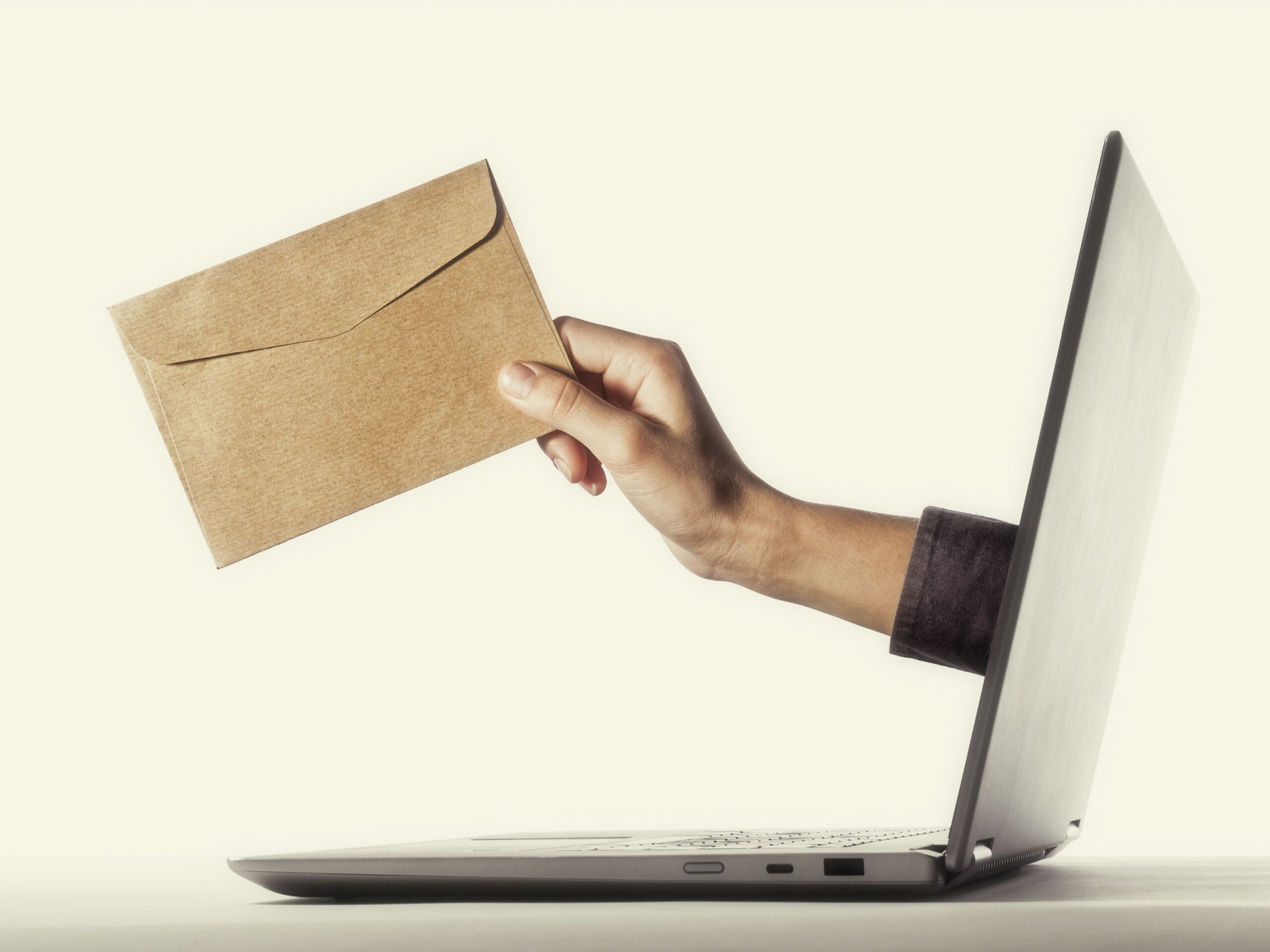 The Complete Guide to Running a Local Newsletter Business